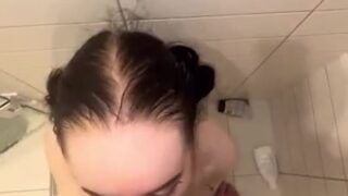 Lara Rose Onlyfans Video BJ In Bathtub